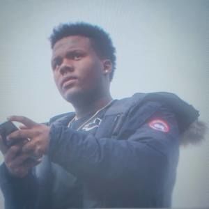 Meet your Posher, Larry